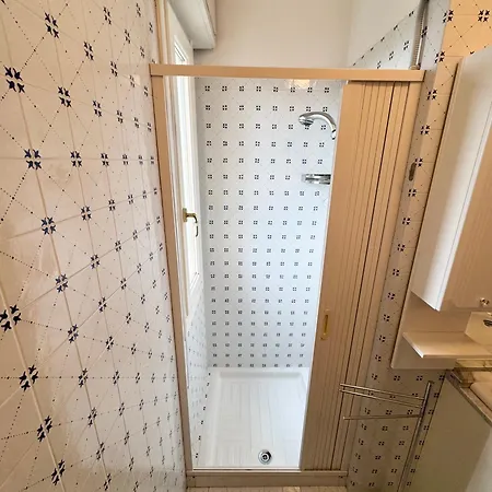 Apartmán With Stunning Sea View - Wi-fi, Free Parking, Large Terrace And Comfort Lignano Sabbiadoro