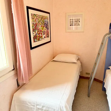 With Stunning Sea View - Wi-fi, Free Parking, Large Terrace And Comfort Apartment *