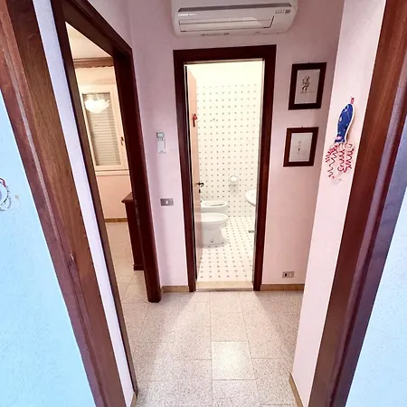 Appartamento With Stunning Sea View - Wi-fi, Free Parking, Large Terrace And Comfort