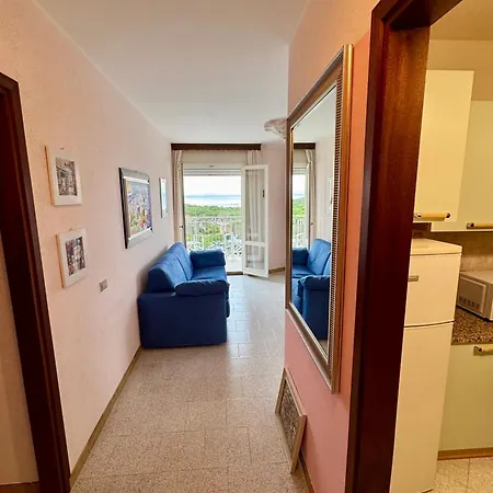 Apartment With Stunning Sea View - Wi-fi, Free Parking, Large Terrace And Comfort